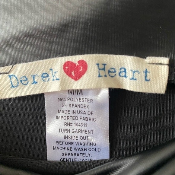 Derek Heart Faux Leather Mini Skirt - Picture 4 of 5